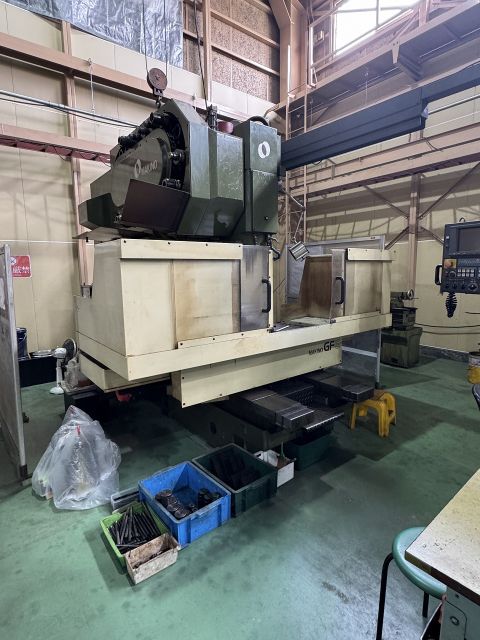 Makino GF6 Vertical Machining Center