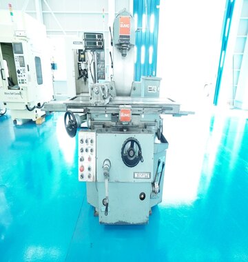 niigata-2umc-universal-milling-machine-tmt-118-1.jpg